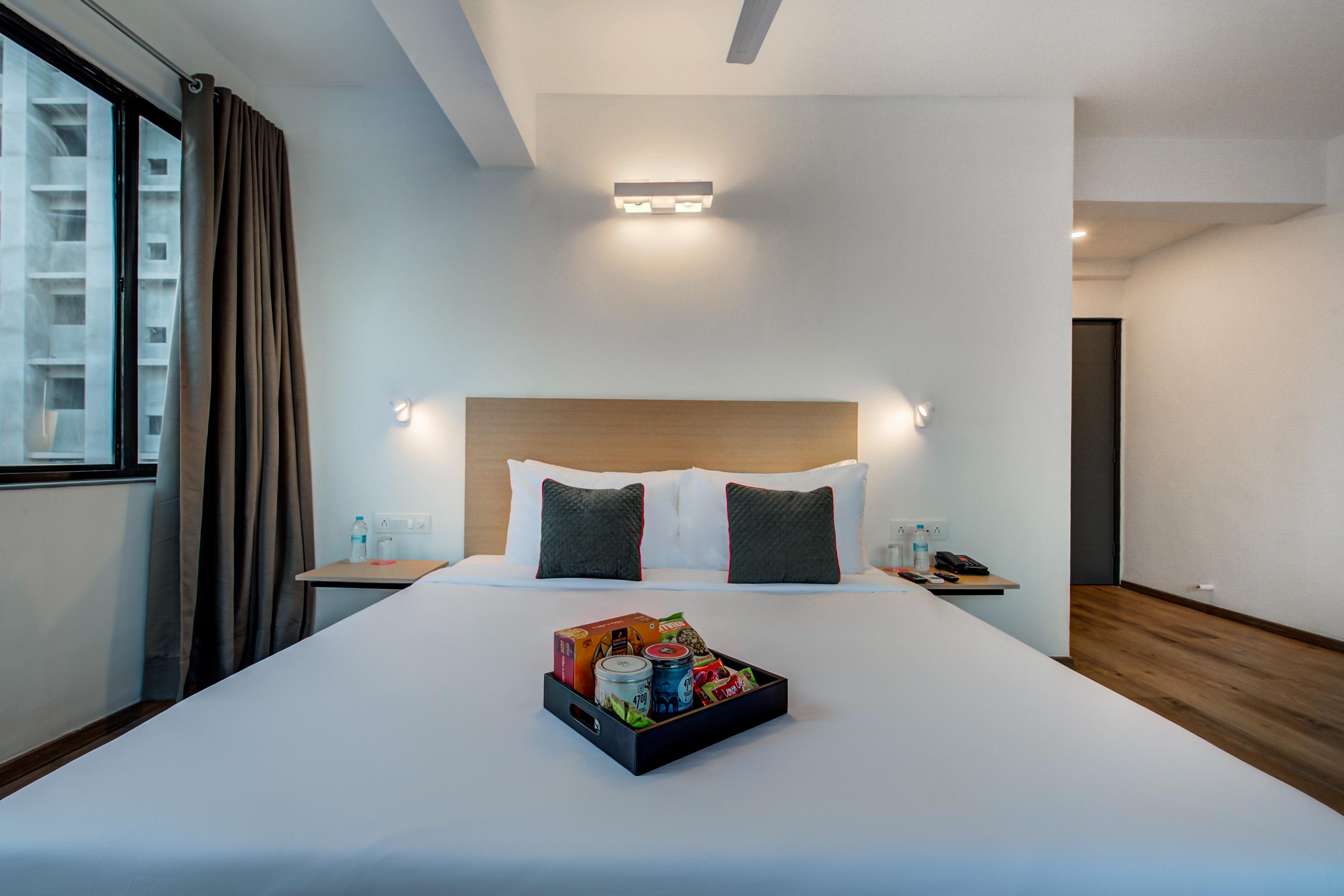 Oyo Townhouse 048 Hadapsar Hotel Phursungi Екстериор снимка