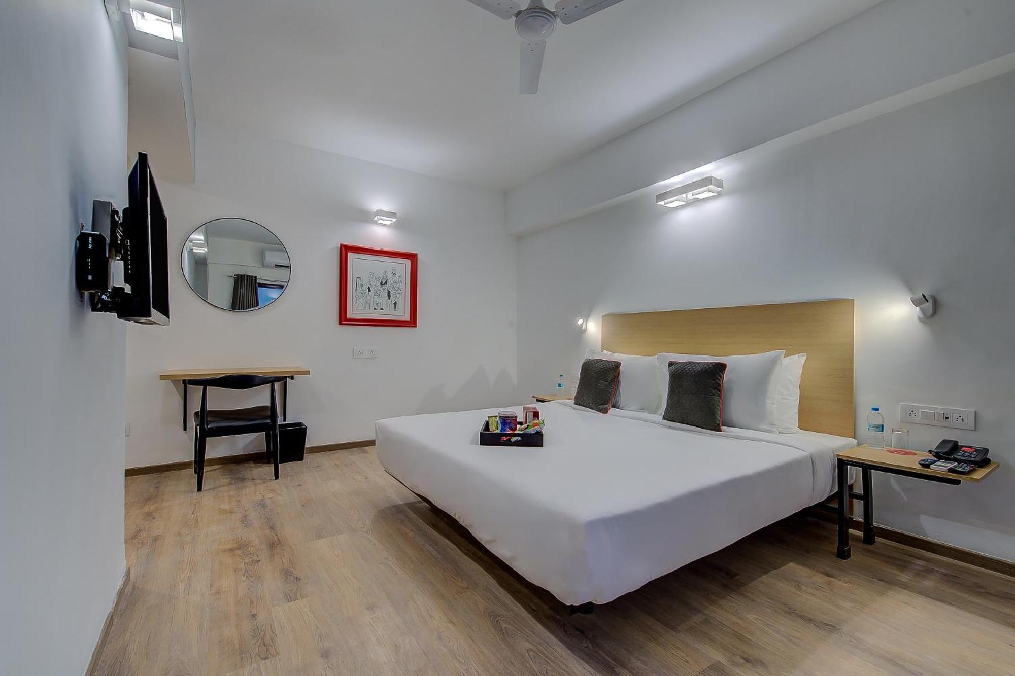 Oyo Townhouse 048 Hadapsar Hotel Phursungi Екстериор снимка