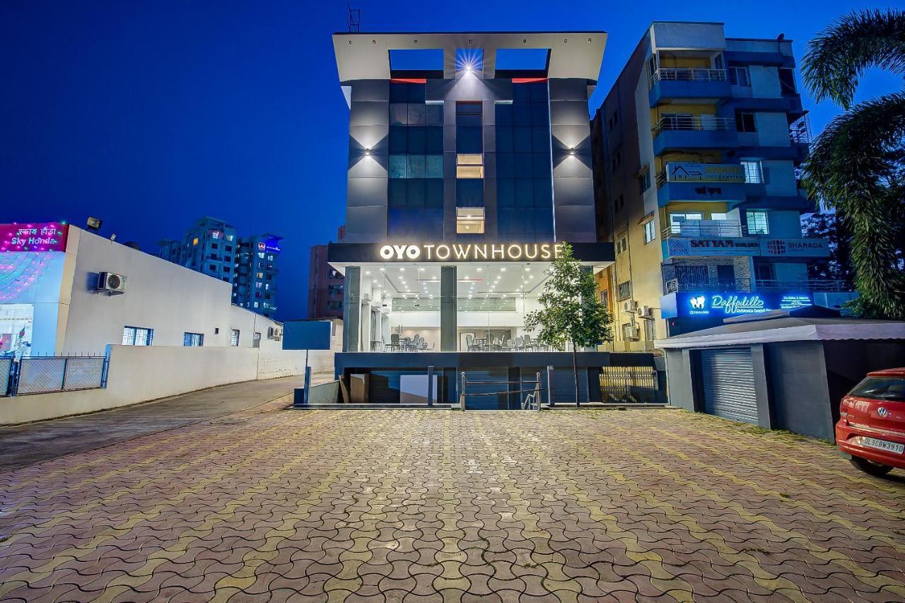 Oyo Townhouse 048 Hadapsar Hotel Phursungi Екстериор снимка