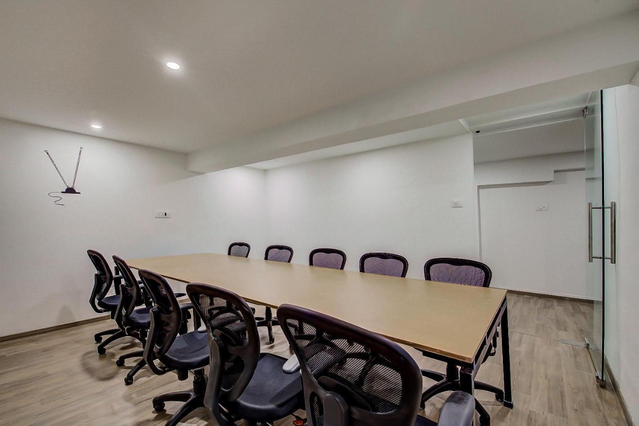Oyo Townhouse 048 Hadapsar Hotel Phursungi Екстериор снимка