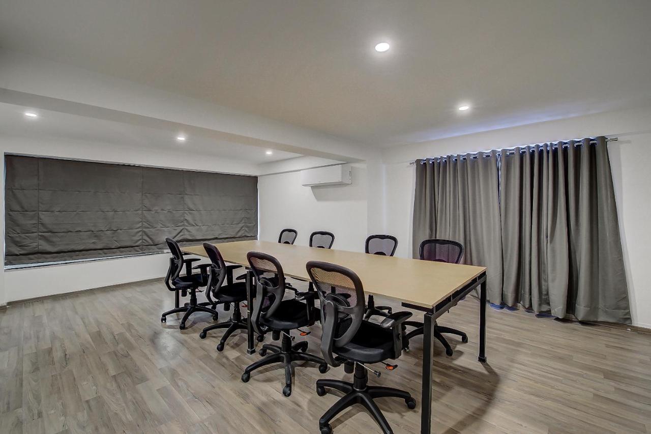 Oyo Townhouse 048 Hadapsar Hotel Phursungi Екстериор снимка